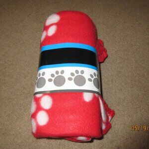 Fleece Pet Blanket 39" x 55" Red